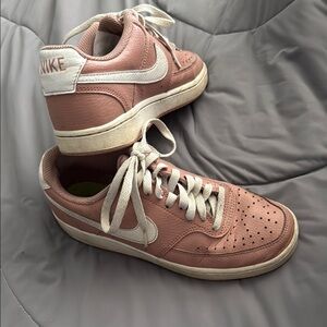 Nike Court Vision Sneakers in Fossil Rose